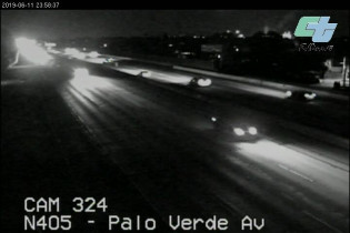 Imagen de vista previa de la cámara web Long Beach - I-405 North At Palo Verde Ave